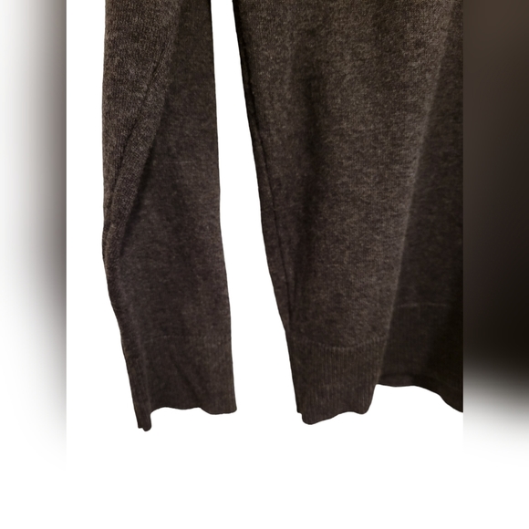 NEW Alfani Men's Gray Lightweight Cotton V Neck Pullover Sweater Lightweight Sm - Picture 4 of 5